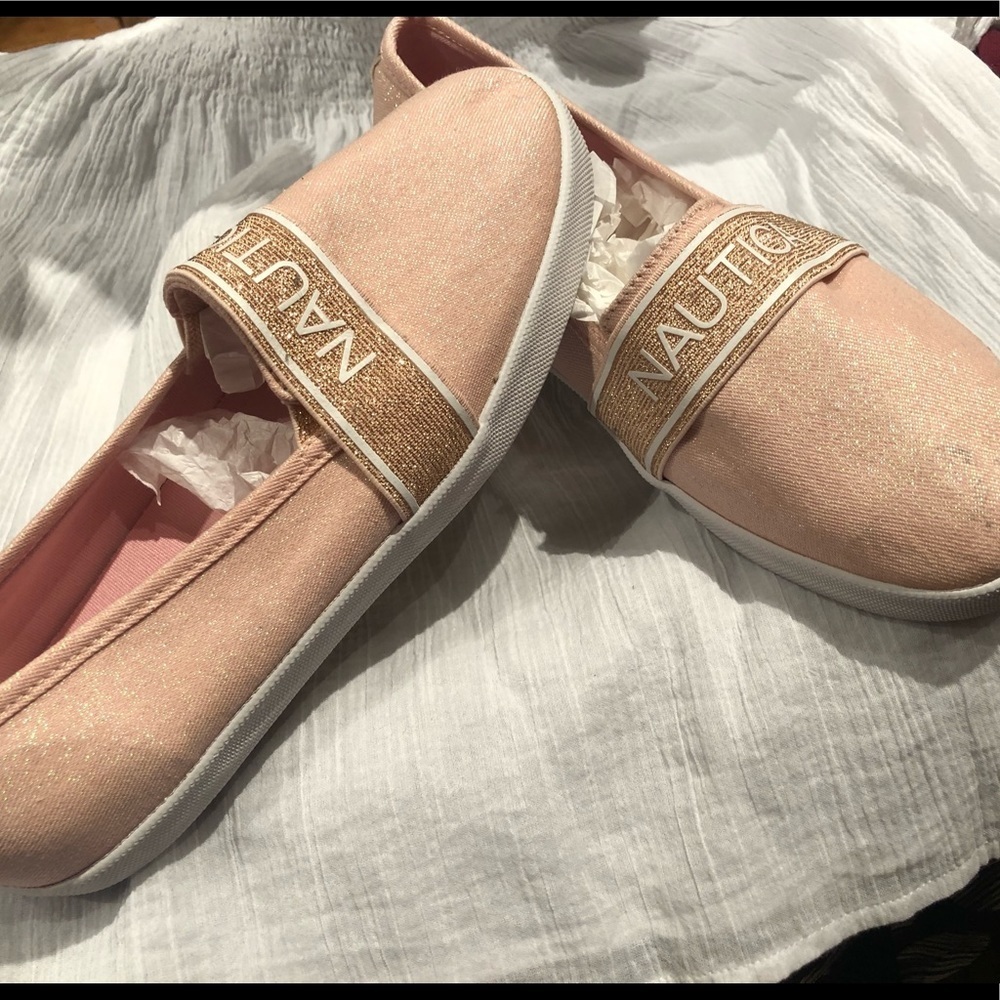 - Náutica shoes
